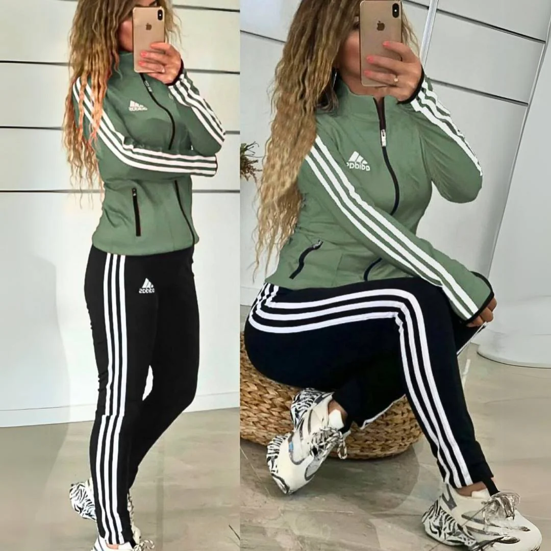 طقم رياضي نسائي