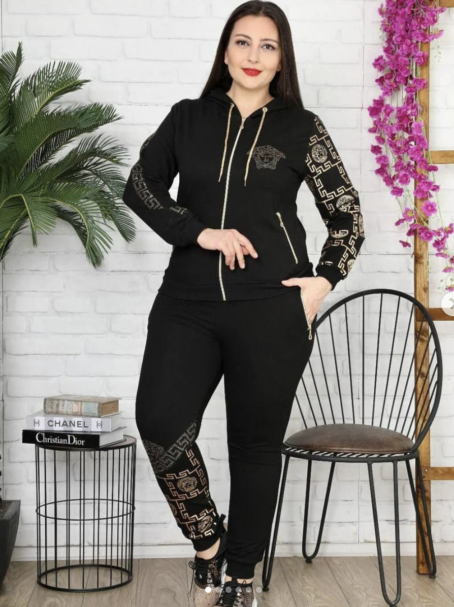 طقم رياضي نسائي كاجوال